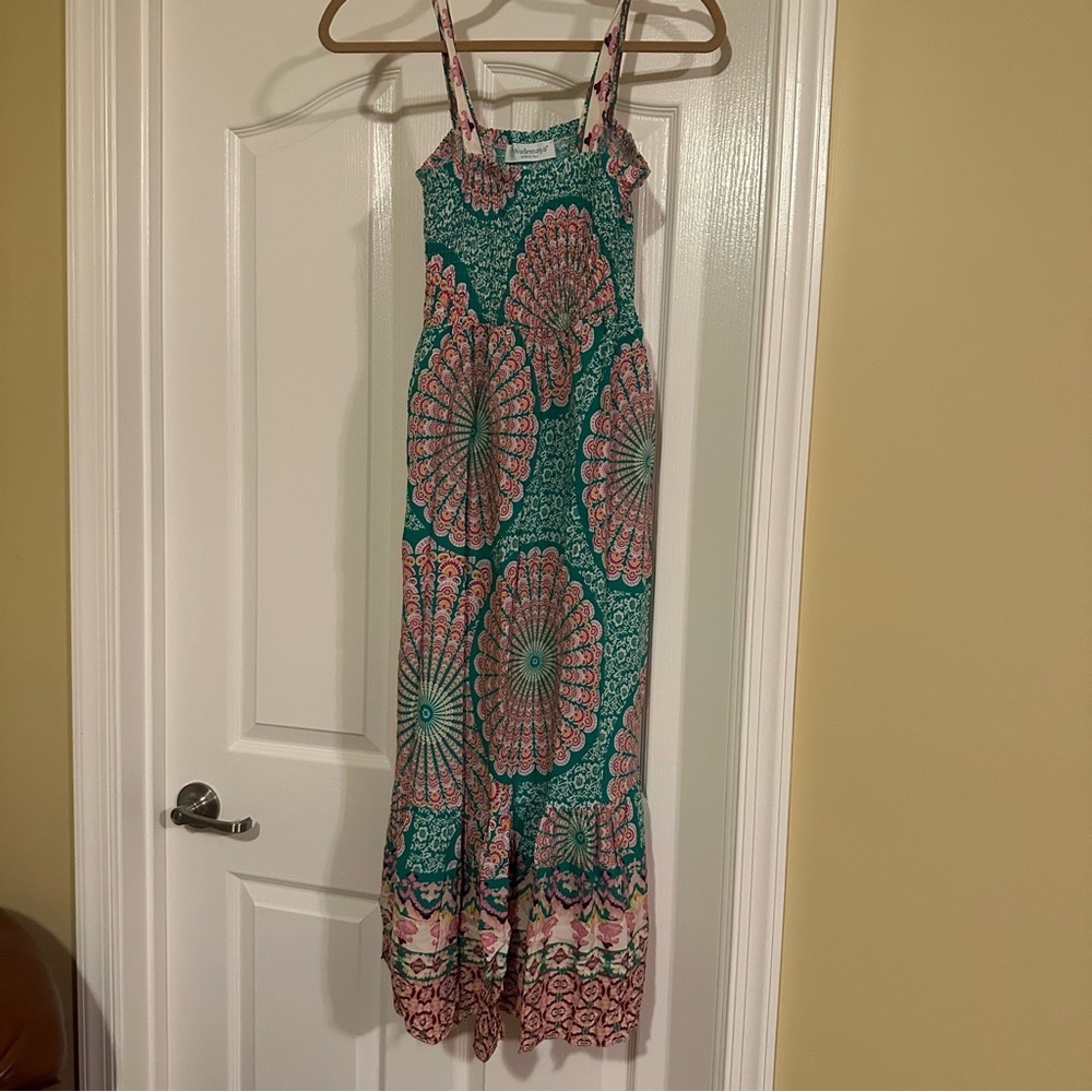Chic Green and Pink Sleeveless Sundress